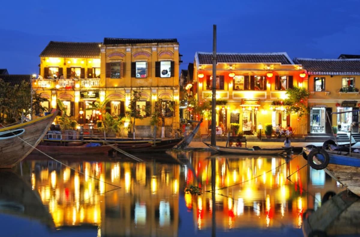 hoian night