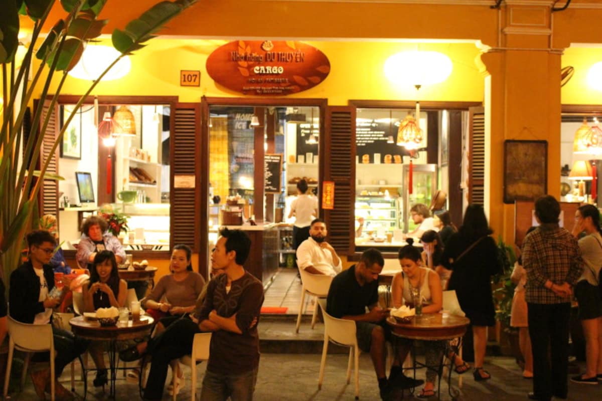restaurant hoian