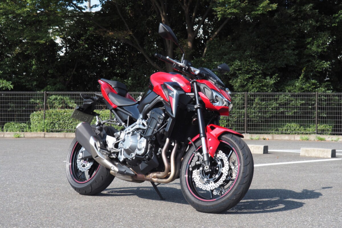 Z900フロントビュー
