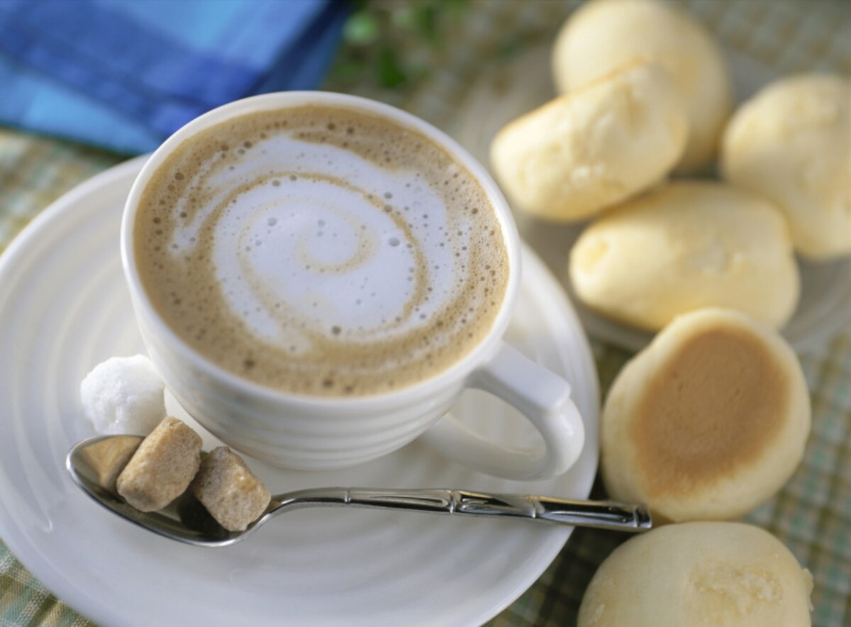 カフェラテ、カフェオレ、カプチーノなどのコーヒーたち。意外と知られていない「違い」があります