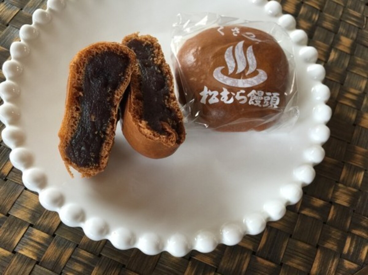 草津温泉　お土産　人気　温泉まんじゅう