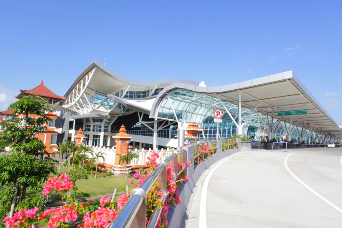 デンパサール国際空港