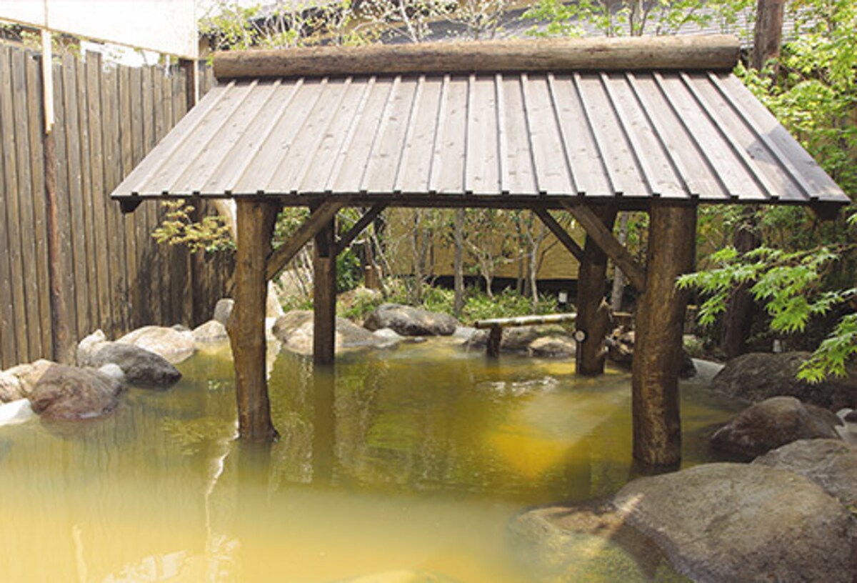 縄文天然温泉 志楽の湯 露天風呂