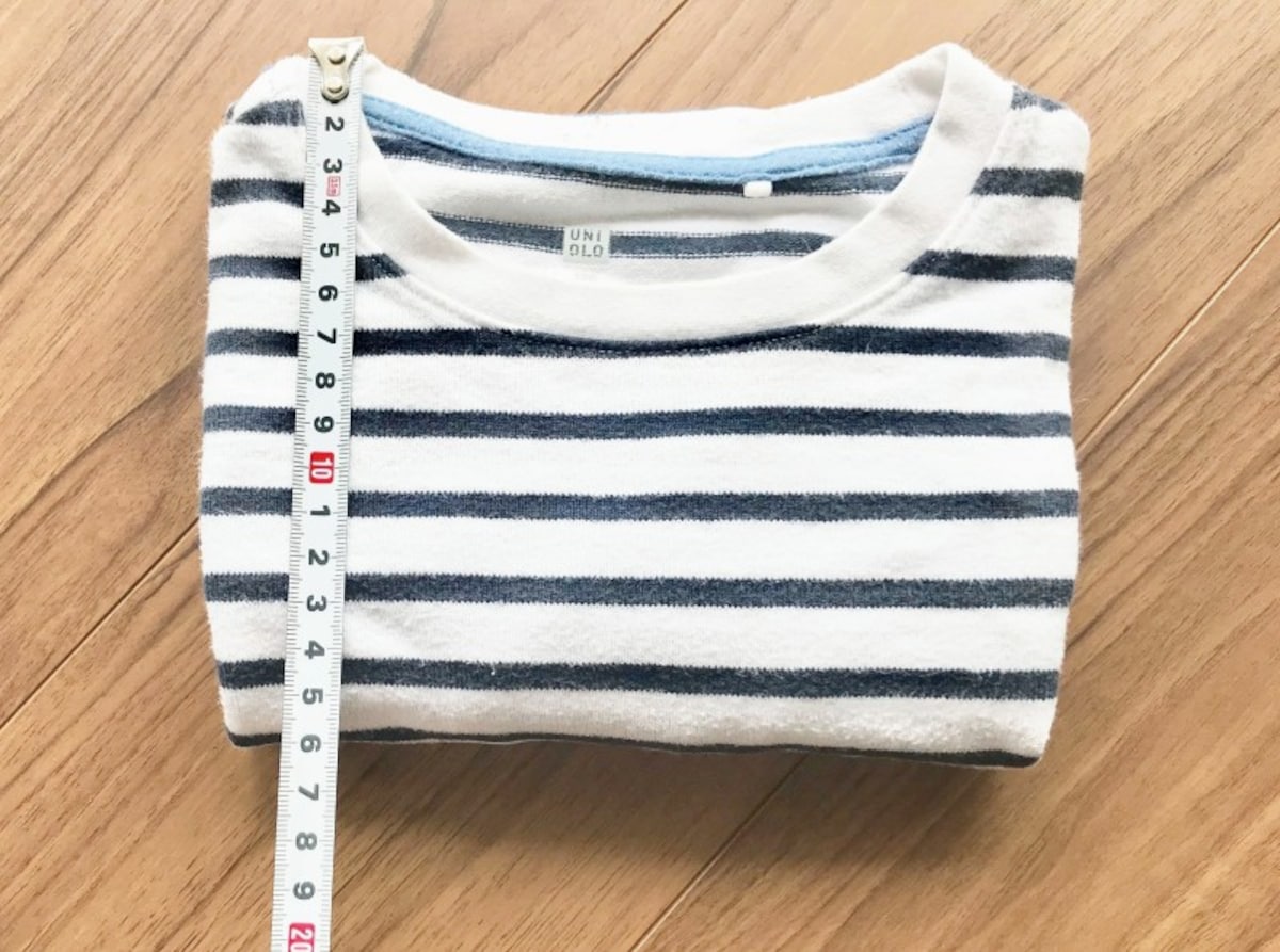 収納したい場所の高さに合わせてたたむ