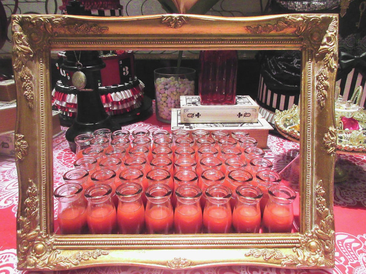 ヒルトン東京 マーブルラウンジ 是非お飲みなさい（Drink Me）