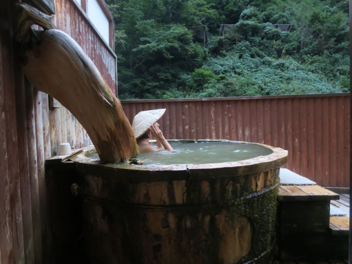 温泉　イメージフォト