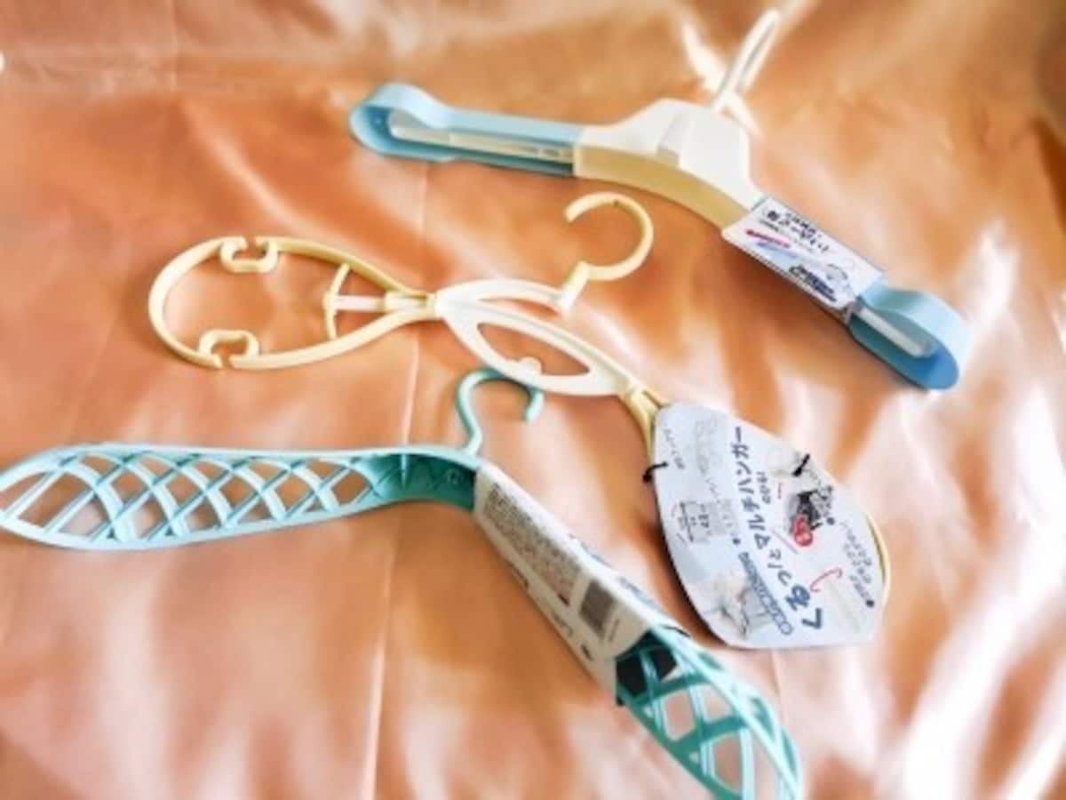 前後に空間ができて早く乾く セリアのマルチハンガー