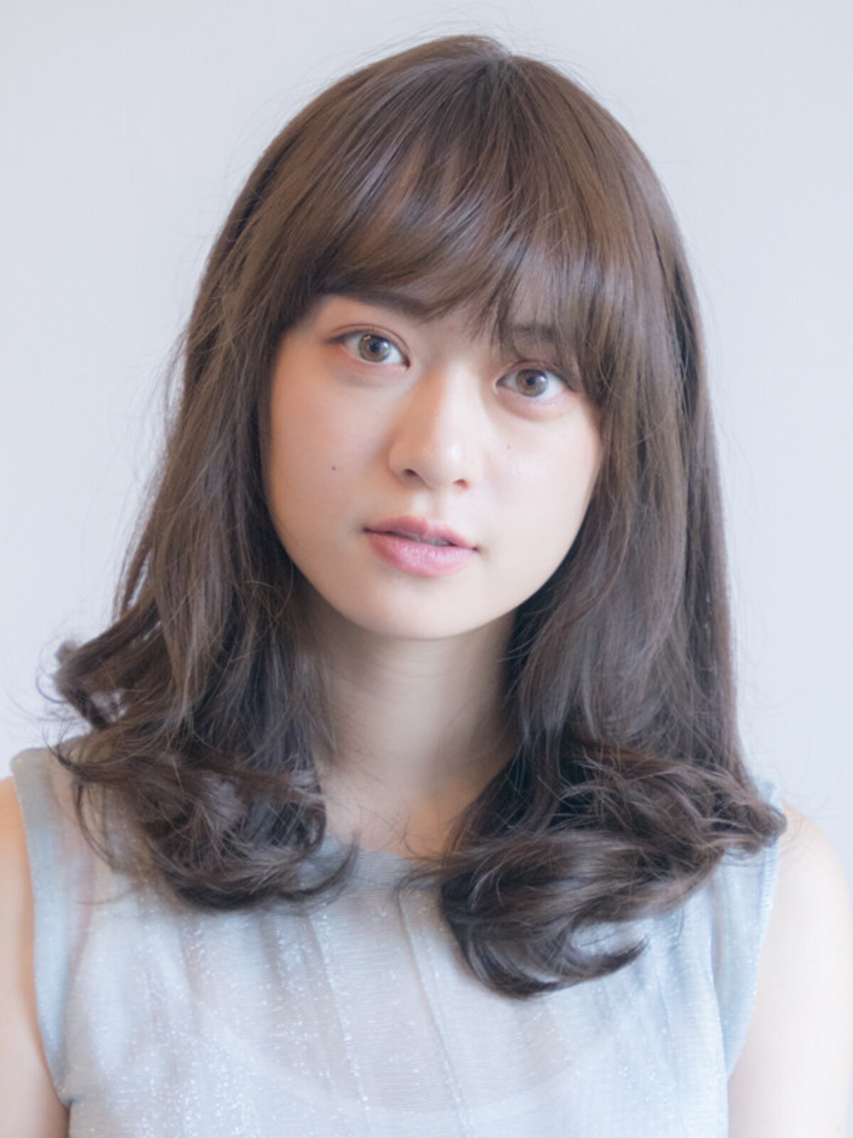 胸上のローレイヤーロング