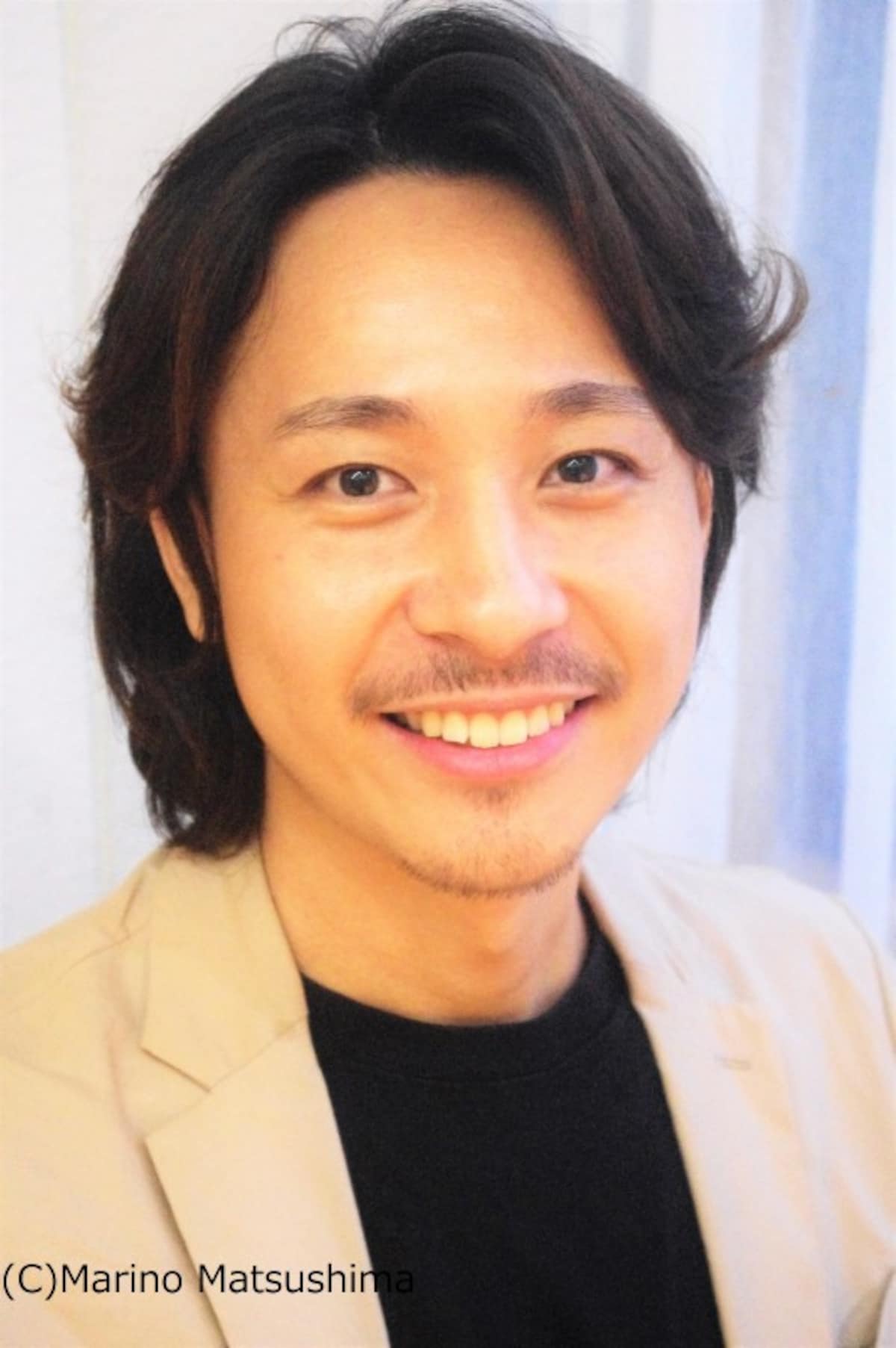 佐久間仁　09年オーディション合格の翌年『エクウス』で四季での初舞台を踏む。『思い出を売る男』G.I.の青年、『アスペクツ　オブ　ラブ』ヒューゴ、『ハムレット』フランシスコ―、船乗り、『ジーザス・クライスト＝スーパースター』ユダ、シモン『クレイジー・フォー・ユー』ムース、『ノートルダムの鐘』フィーバス等を演じている。(C)Marino Matsushima