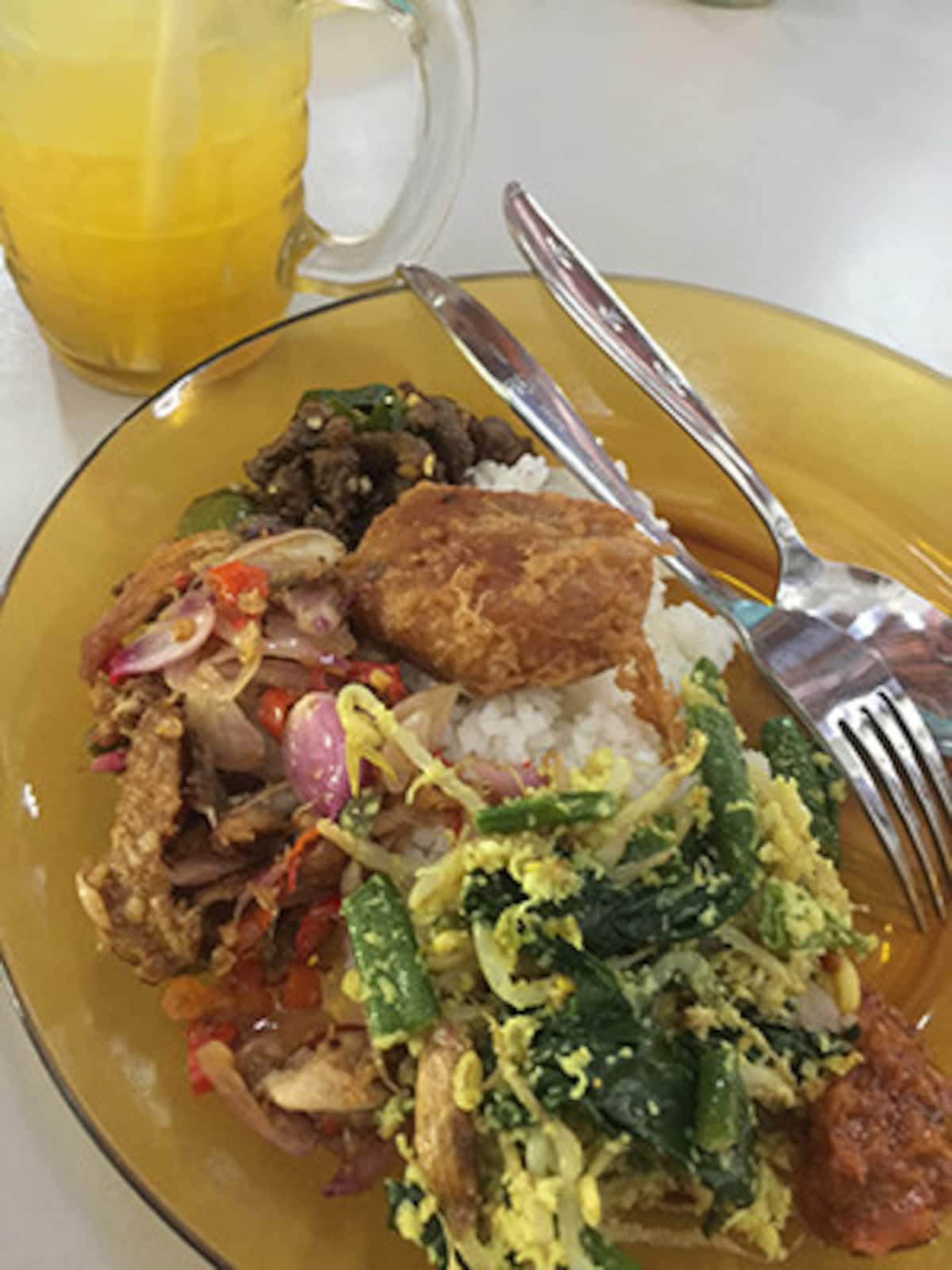 ワルン飯