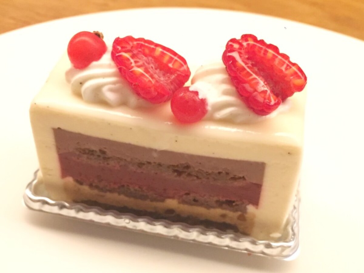 「アッサンブラージュ カキモト」の「アッサンブラージュB」（税別580円）