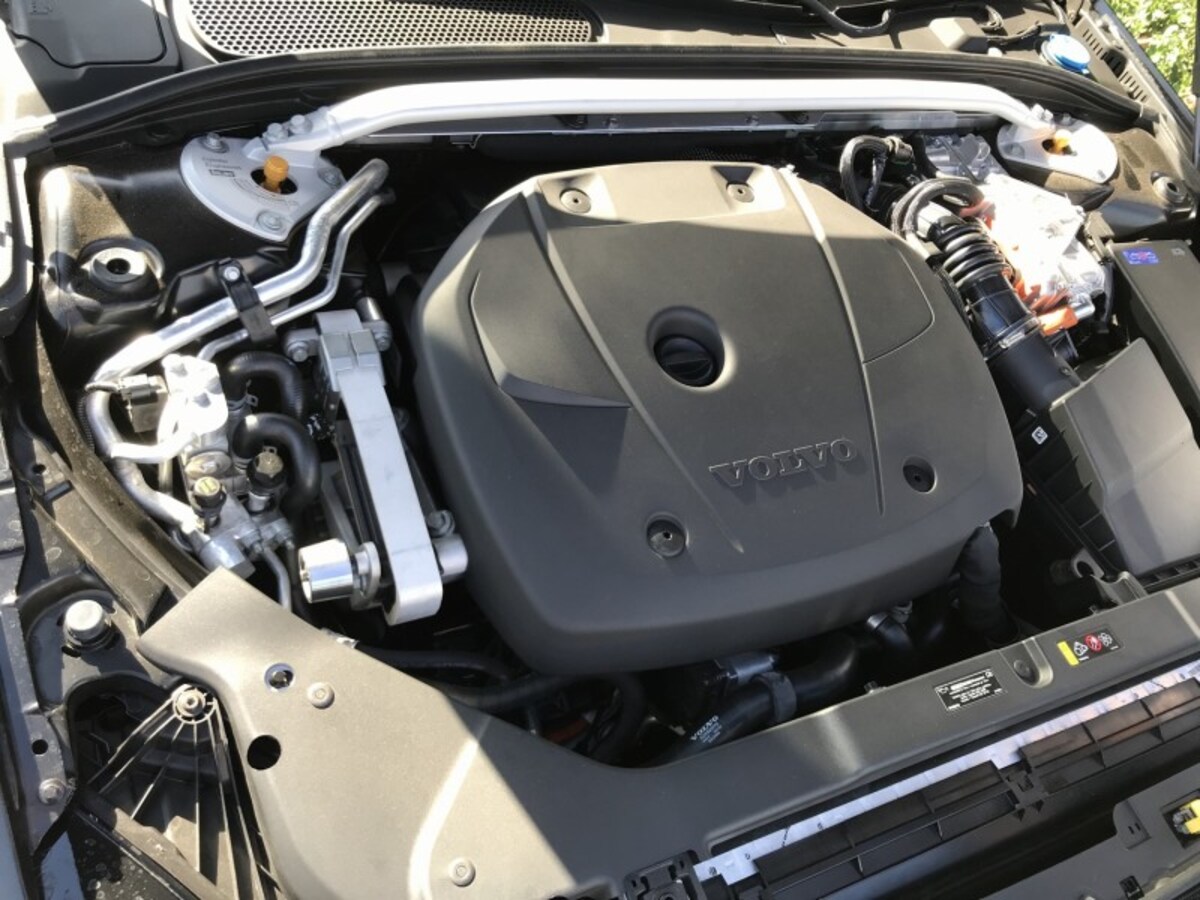ボルボ新型S60