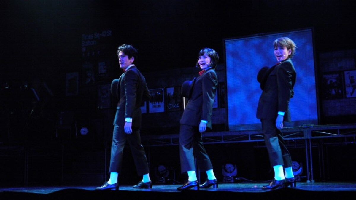 『DOWNTOWN FOLLIES』過去の舞台より。