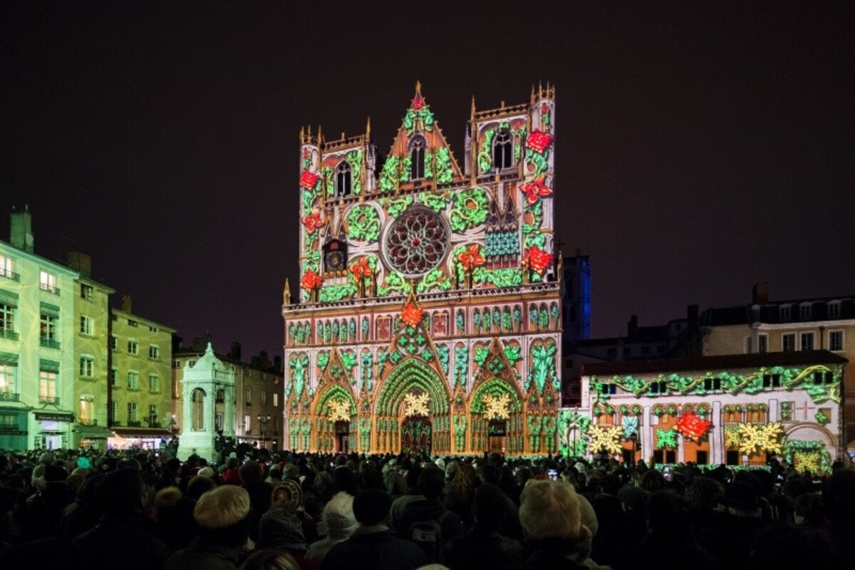 LYON