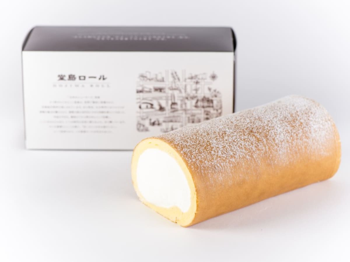 東京にも平成19年に店舗がオープンし、ロールケーキブームを牽引した大阪発「モンシェール」の「堂島ロール」。現在でも銀座三越、日本橋三越本店で購入できる。