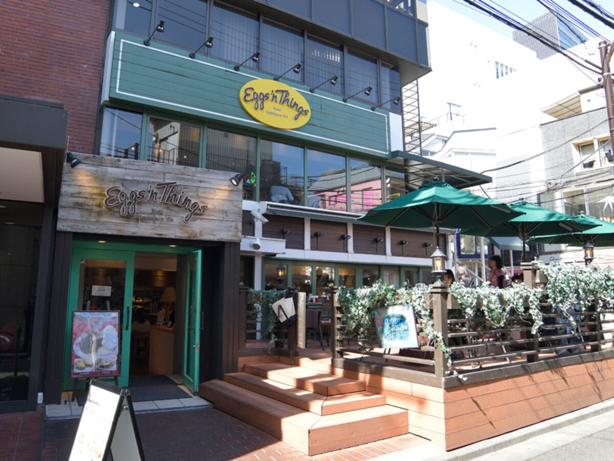 平成22年にハワイから日本初上陸をはたしたEggs ‘n Things（エッグスンシングス）。　写真：アフロ