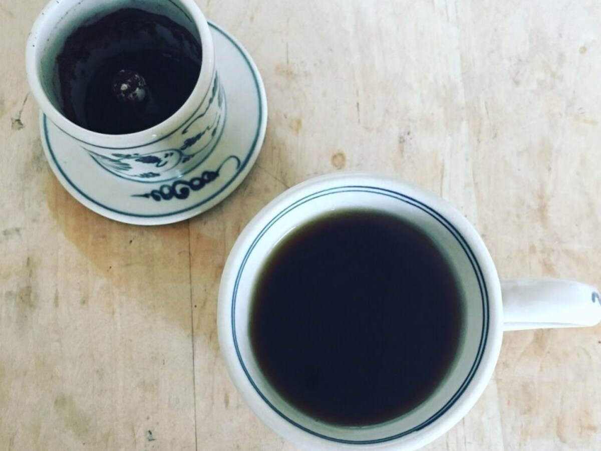 コーヒーは、ハンドドリップでいれます