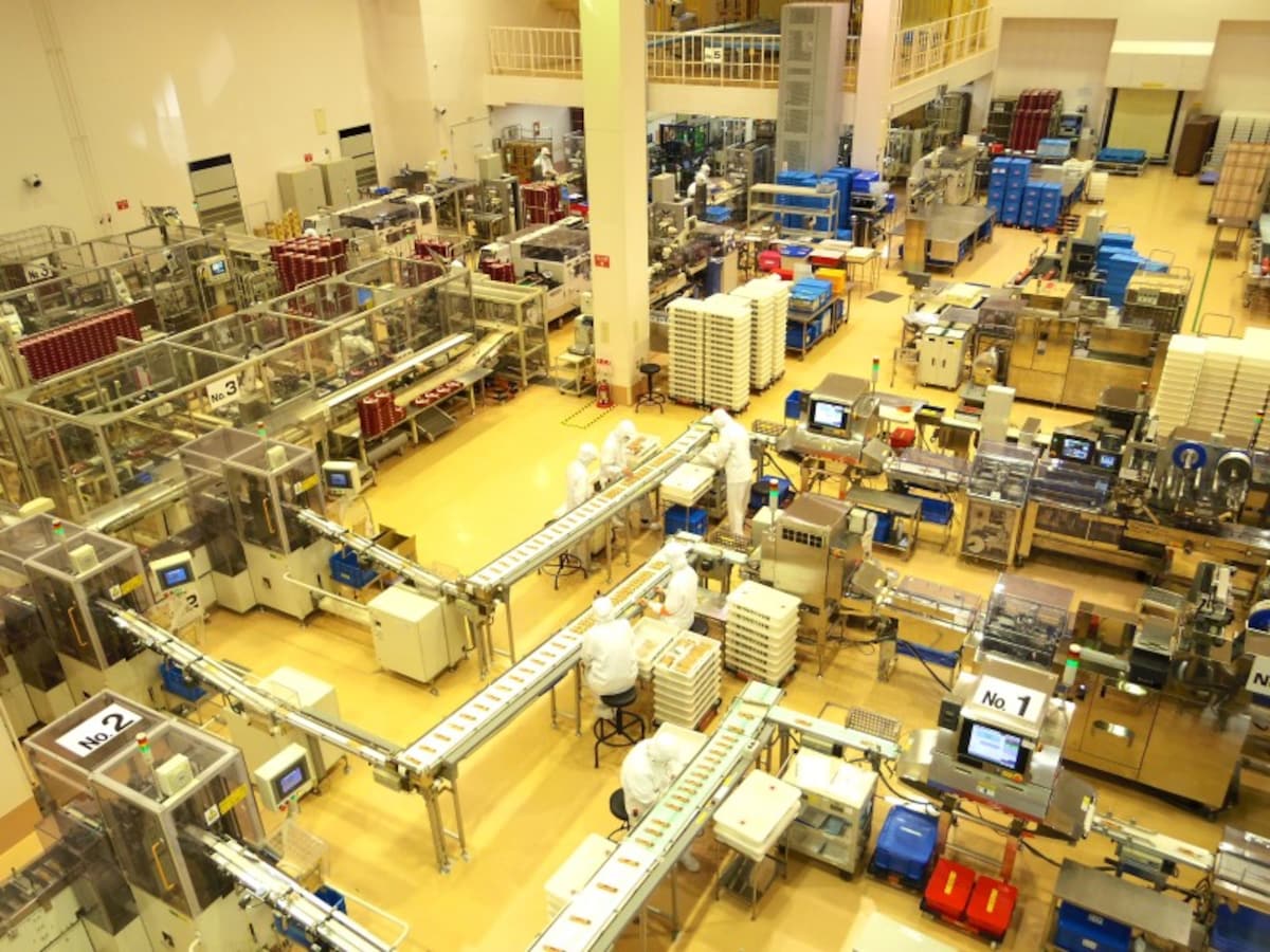 製造ラインを見学