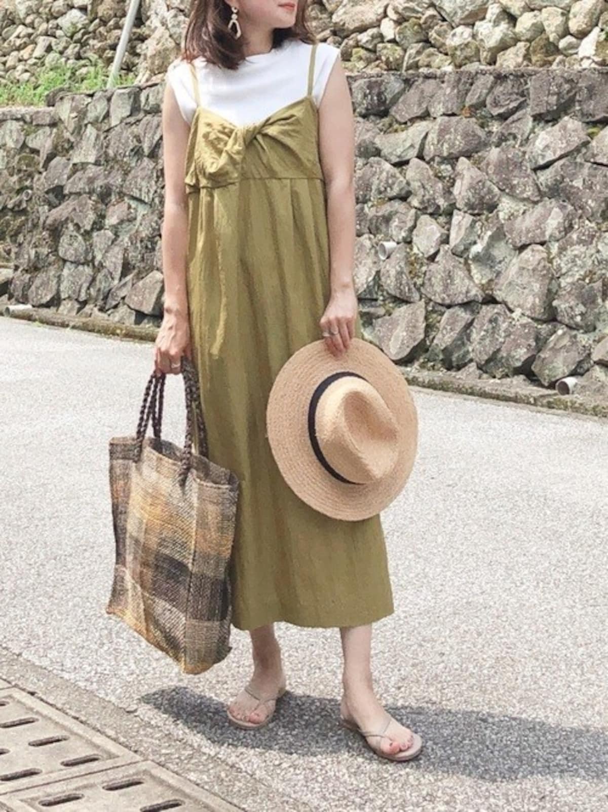 下に長袖を重ねても着られるキャミワンピもおすすめ 出典:WEAR