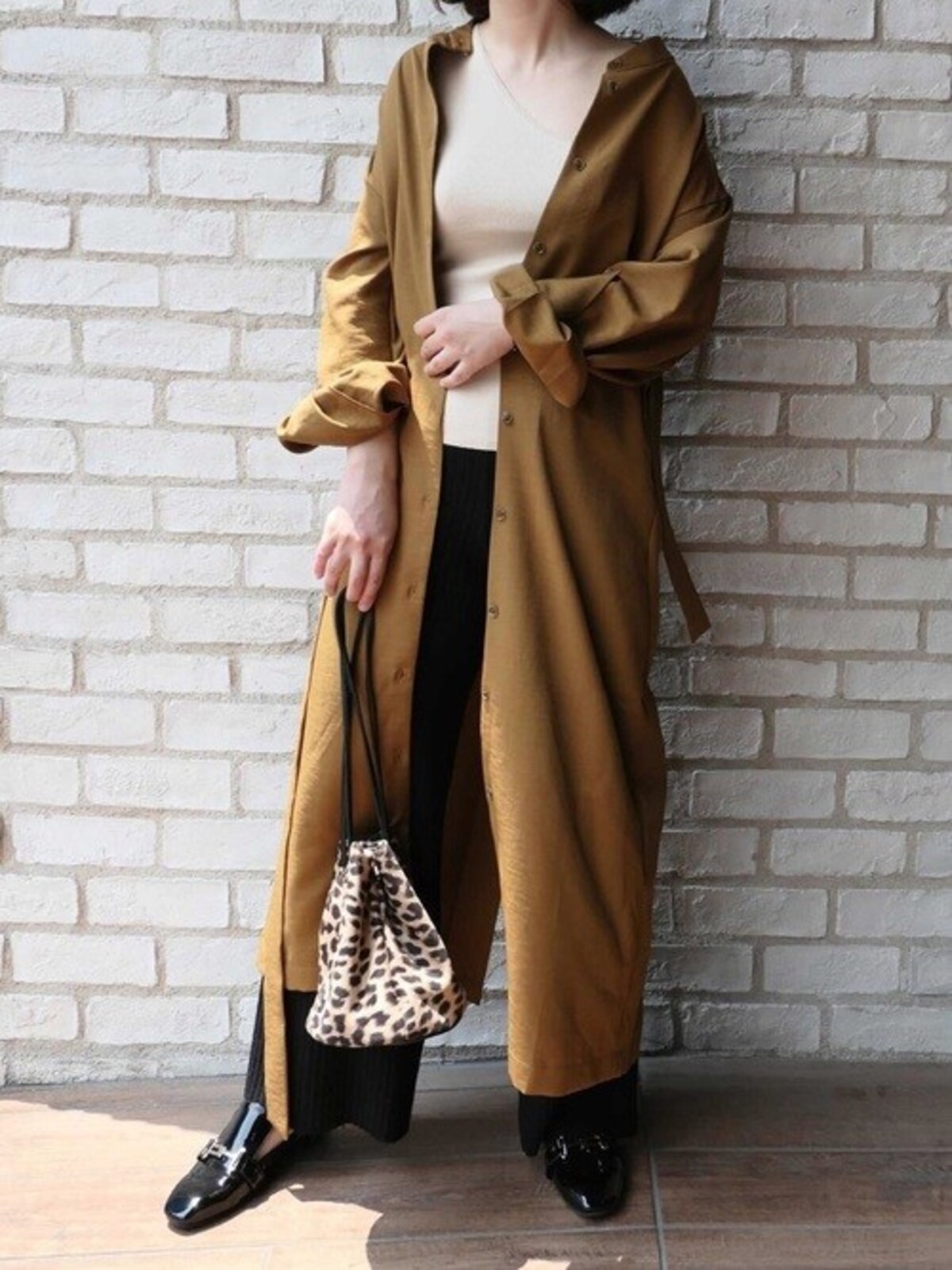 　出典：WEAR