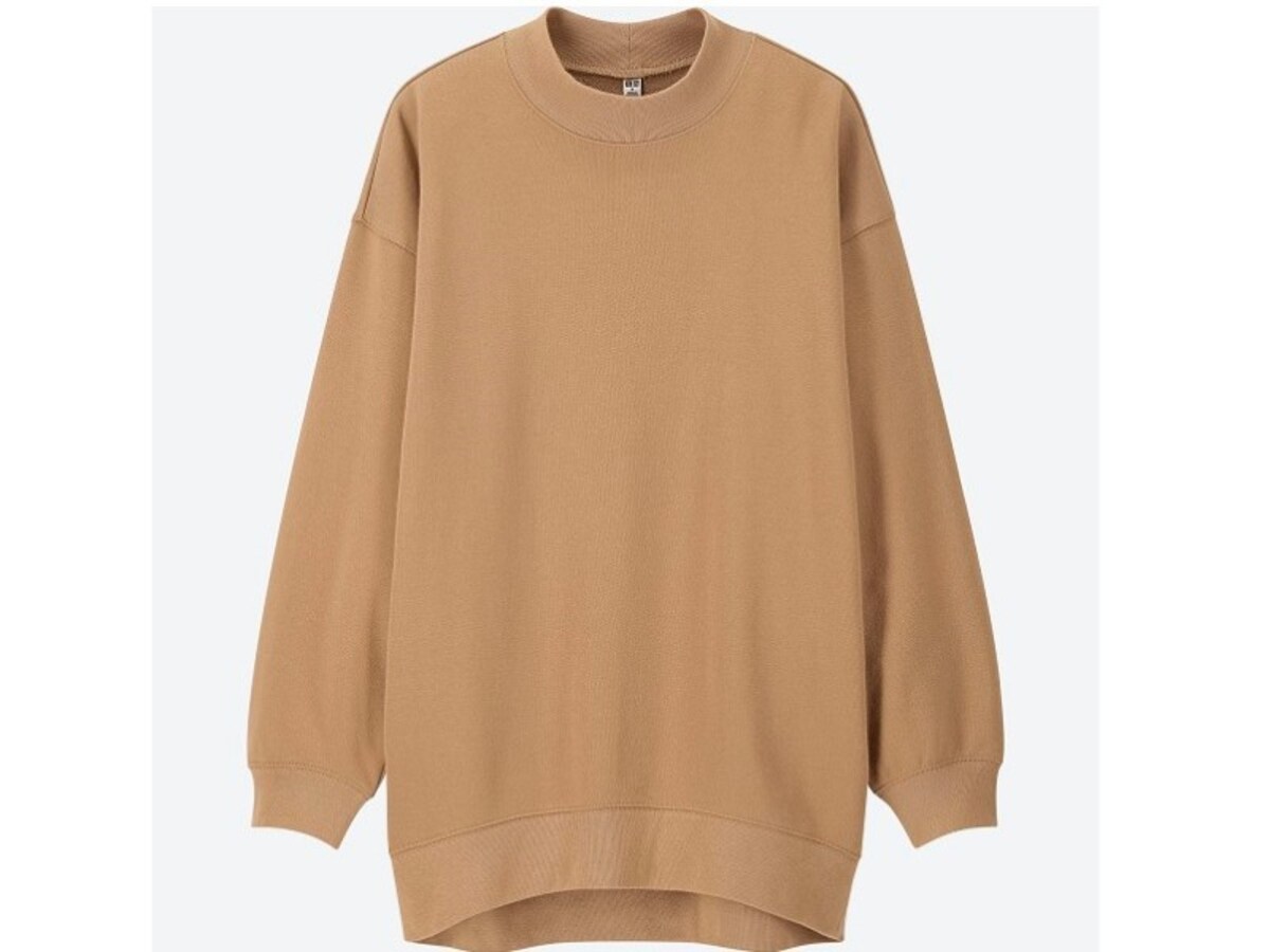 ユニクロ　スウェットモックネックロングシャツ　1990円（税抜）