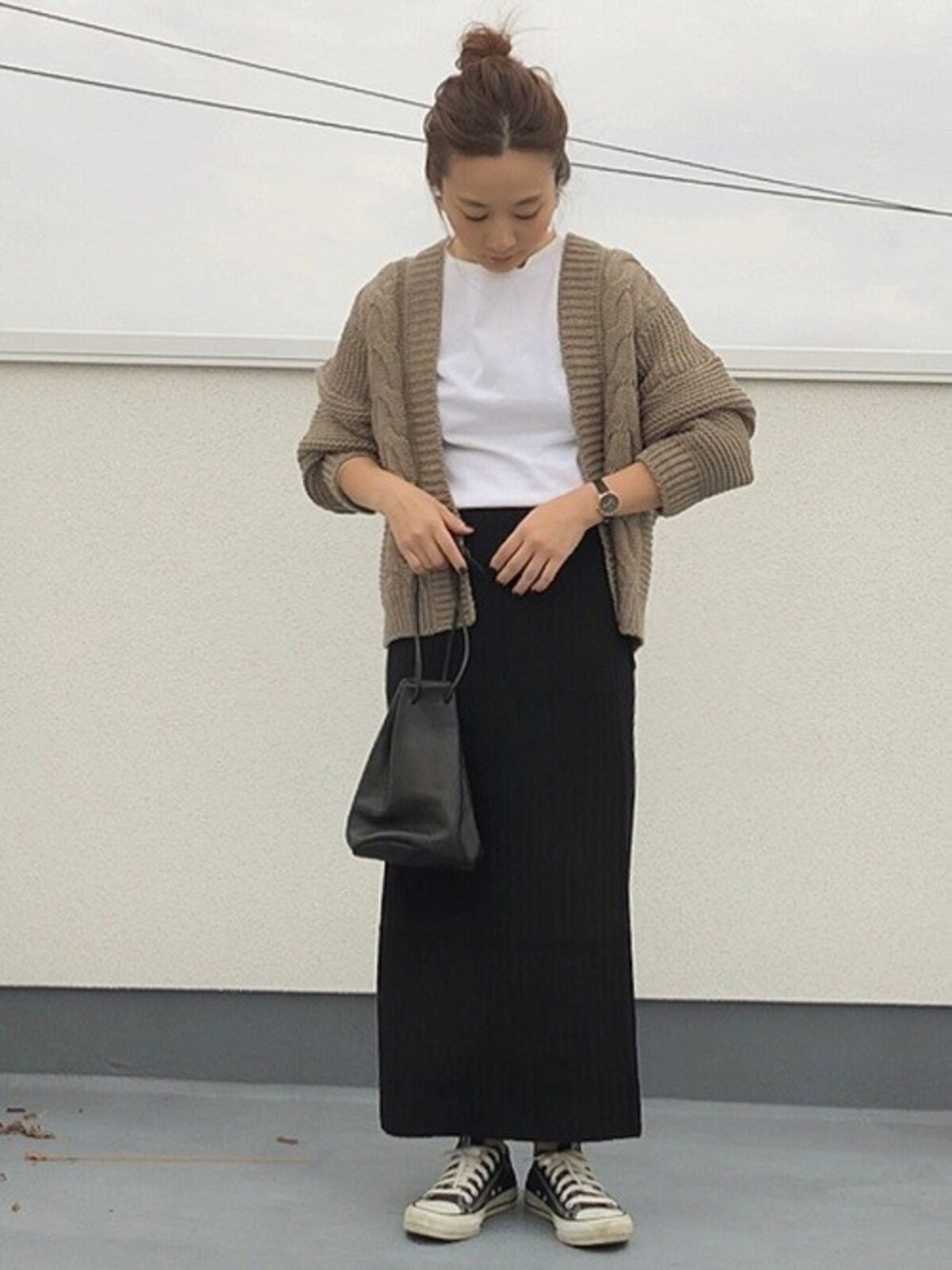 前部分のウエストインを見せると足長効果が生まれます　出典：WEAR