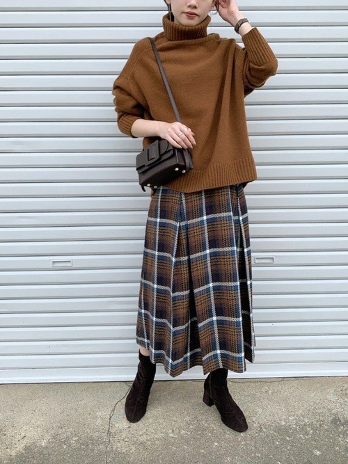 目を惹く大きめチェックでおしゃれ度アップ　出典：WEAR