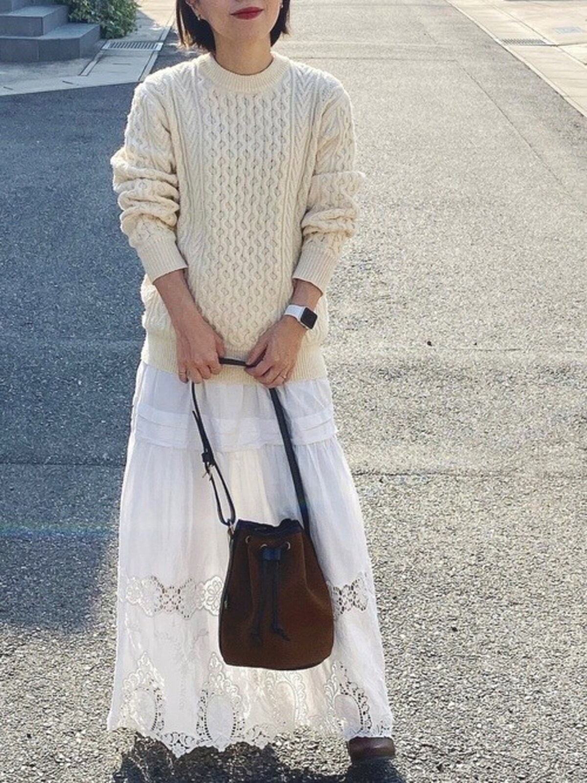 ユニクロメンズのケーブルクルーネックセーターはMサイズでざっくり感アップ　出典：WEAR