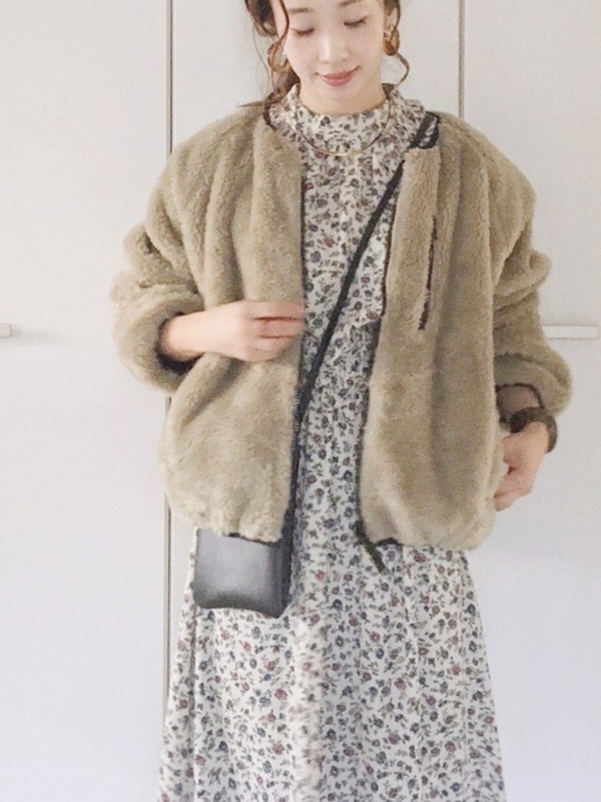 フラワー柄やドットなど細かい柄のワンピースは常に人気　出典：WEAR