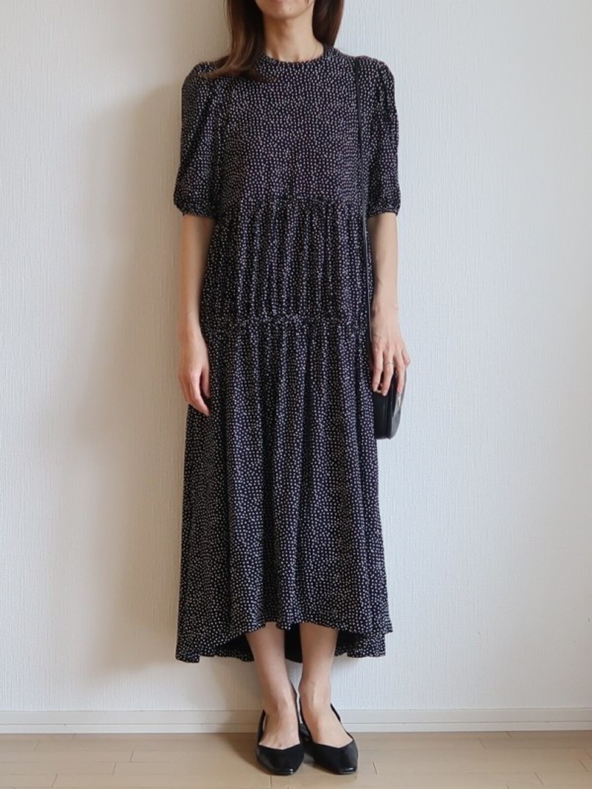 ZARA   ギャザー入りワンピース　2990円（税込）