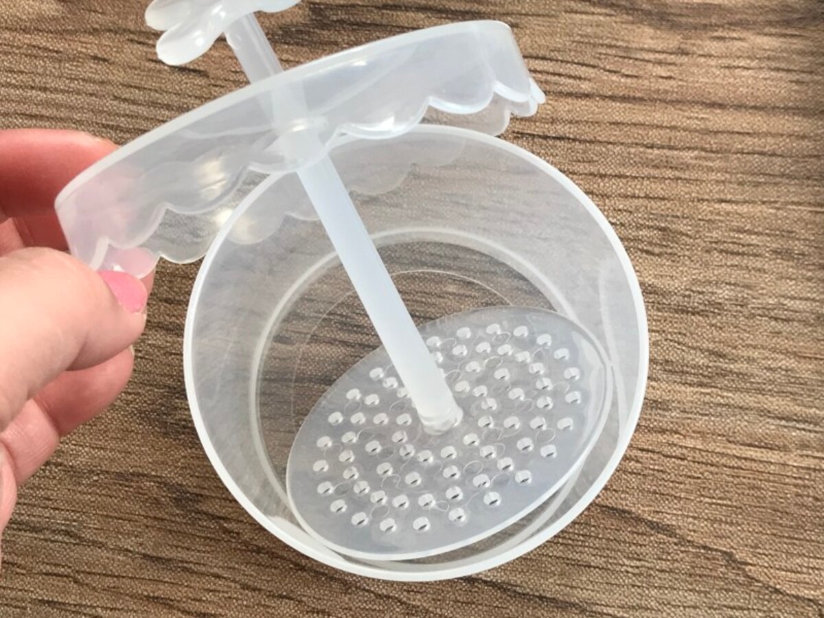 ダイソーキッチン便利グッズ　泡だて器