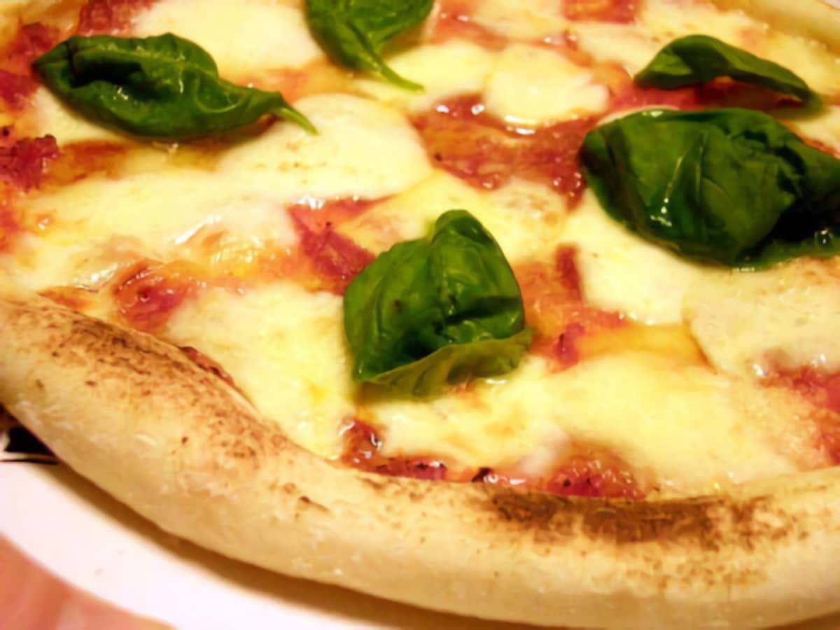 おうち時間は子どもと料理！ピザ作りで満喫