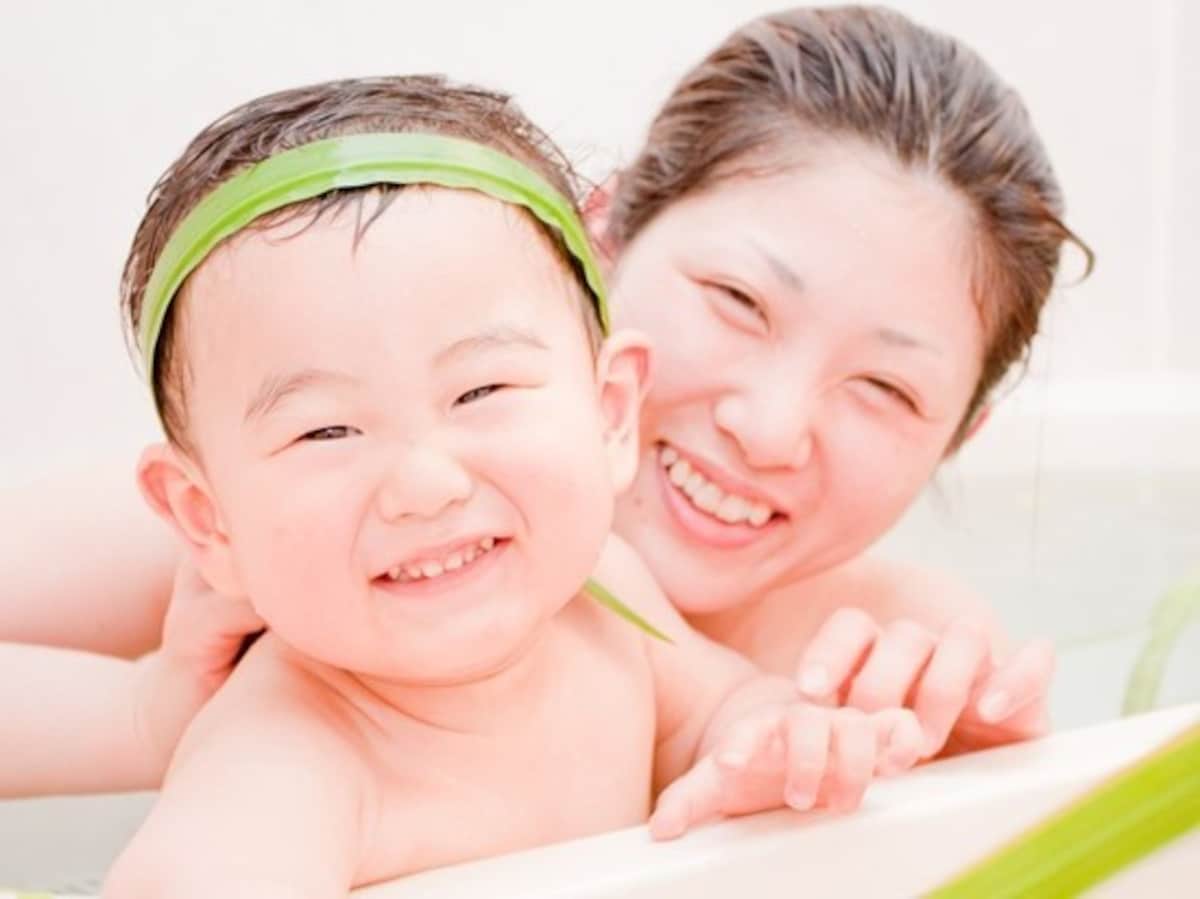 「こどもの日」のおうち時間は、菖蒲笛や菖蒲鉢巻で楽しんで