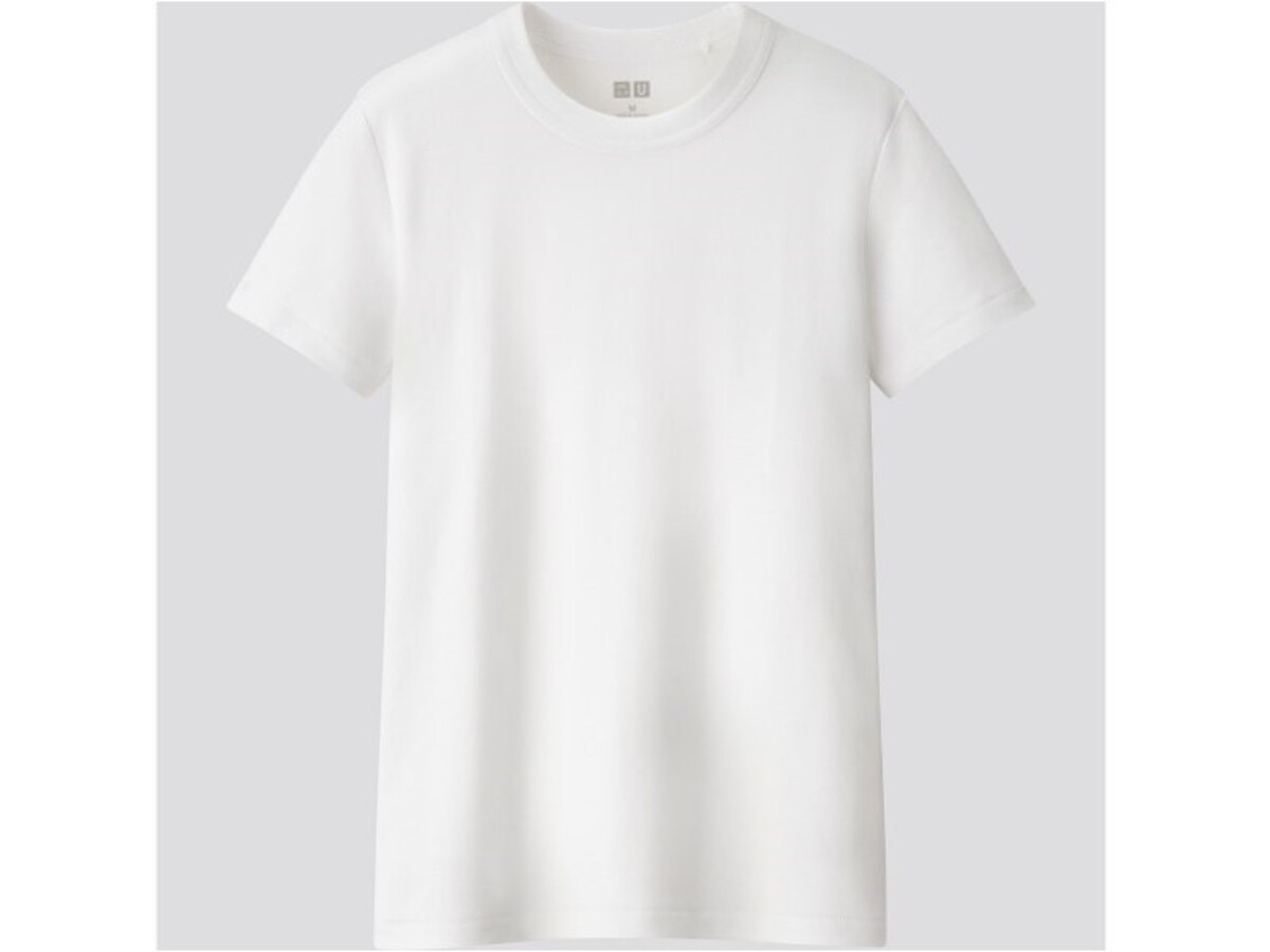 ユニクロ　クルーネックT　990円（税抜）