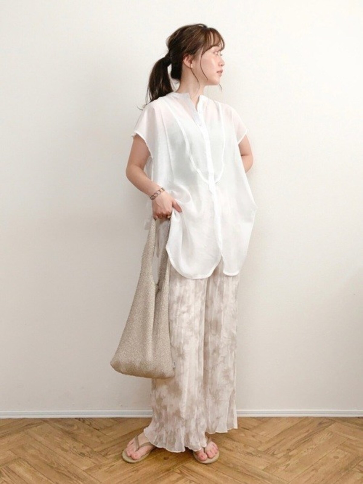 しまむら価格なら花柄＆トレンドの形でもトライしやすい　出典：WEAR