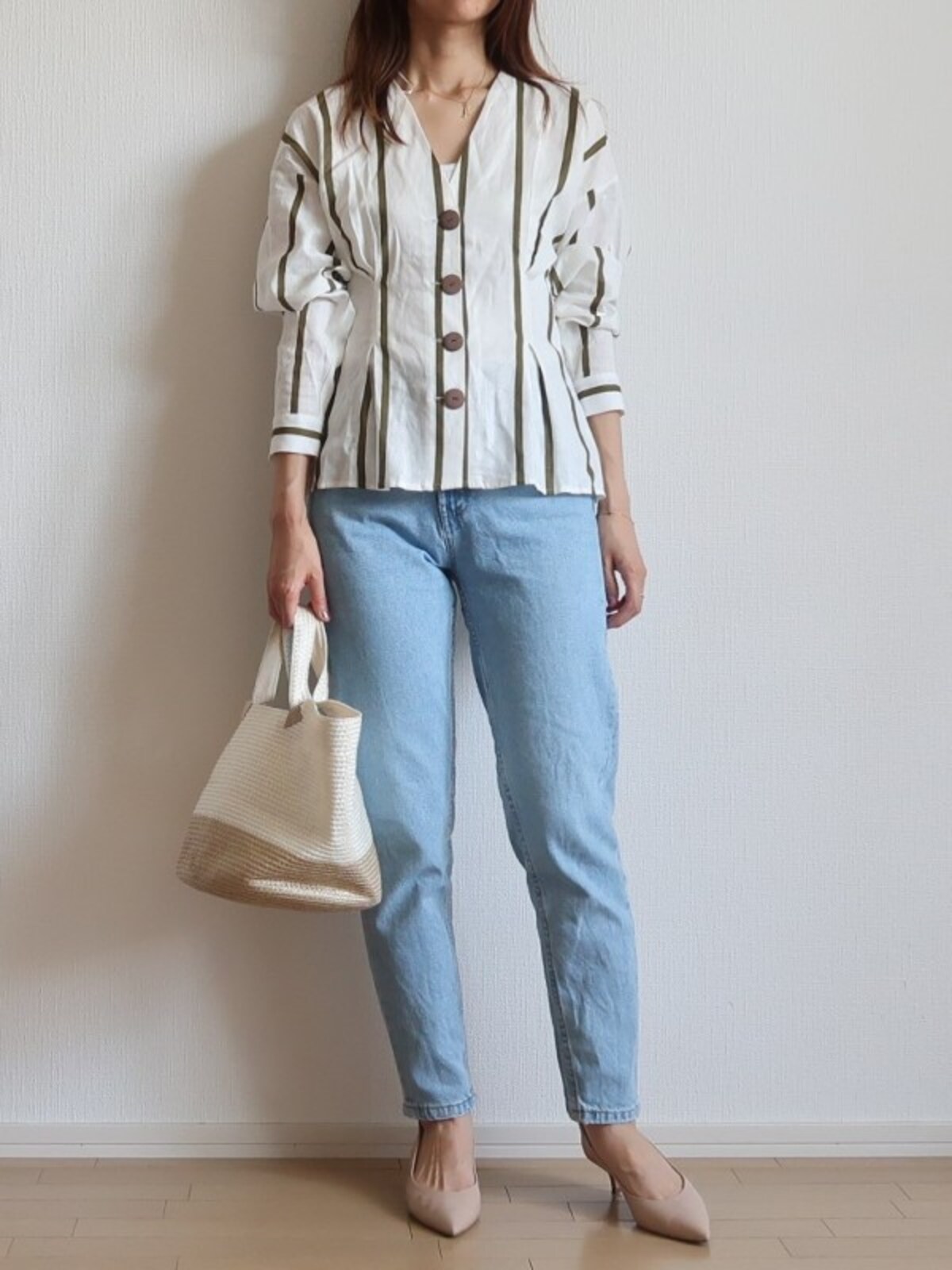 ZARA ストライプリネンシャツ　4990円（税込）