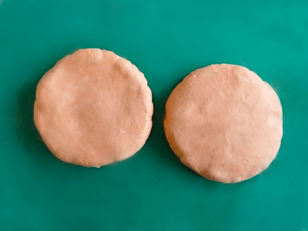 おうちでハンバーガー屋さんごっこ 軽量紙粘土工作
