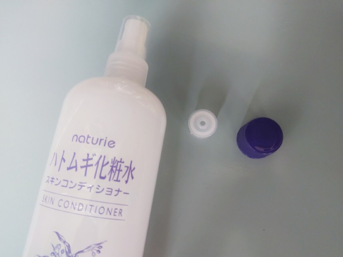 フタと中栓をとって、スプレーヘッドをつけるだけで、使い勝手が格段にUP！