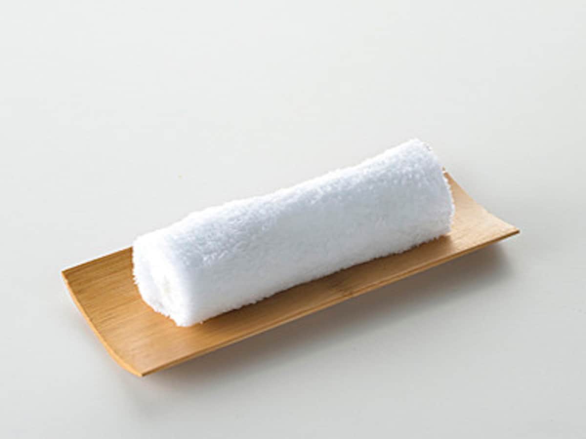 おしぼりの畳み方やマナー