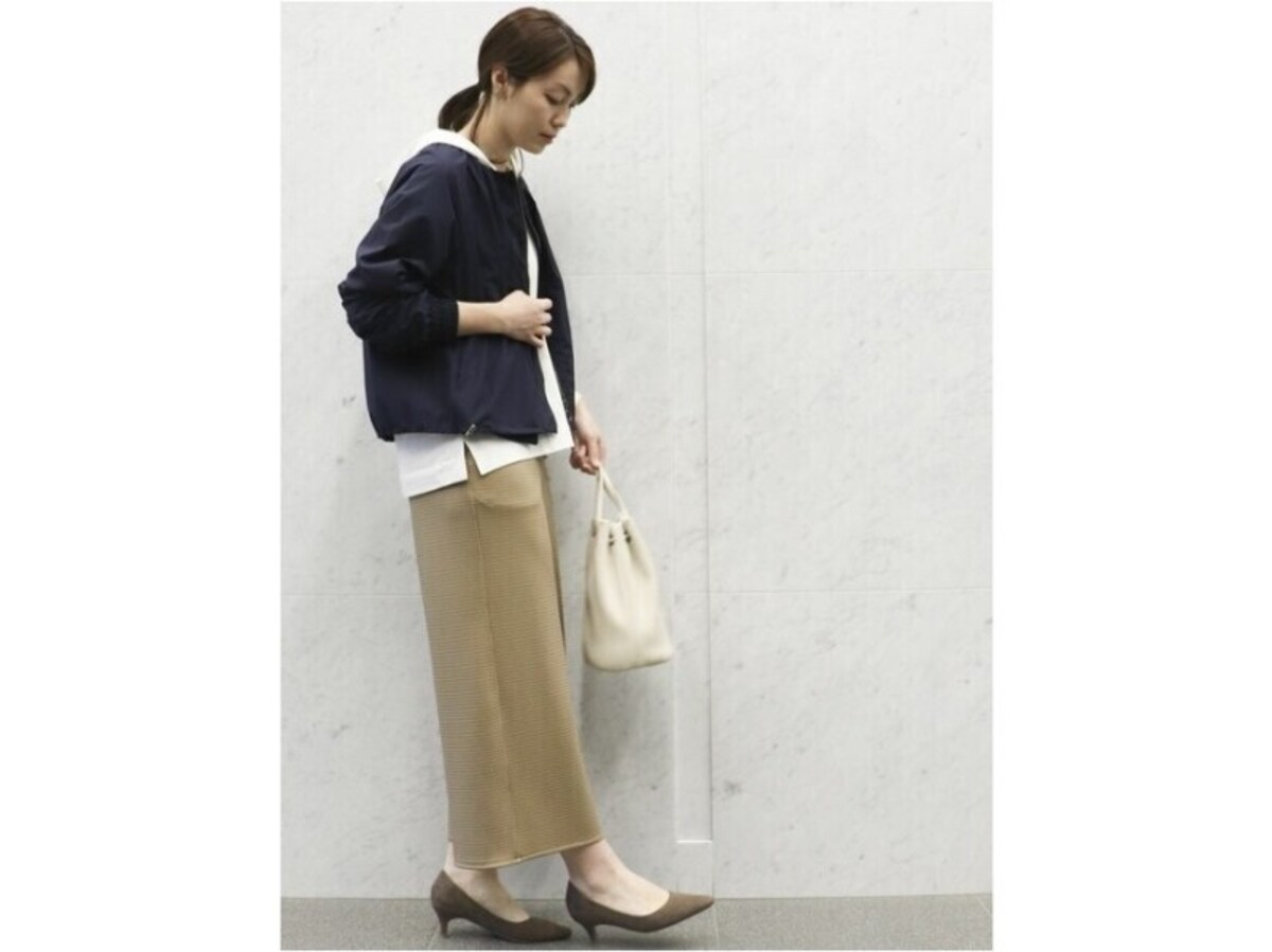 【OKコーデ】トップスをコンパクトにしたり、足元に抜け感を　出典：WEAR