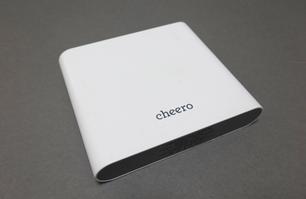 「cheero Bloom 10000mAh」（cheero）