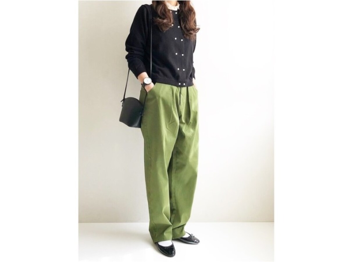 新作の「ハーフムーンミニショルダーバッグ」が買い！　出典：WEAR