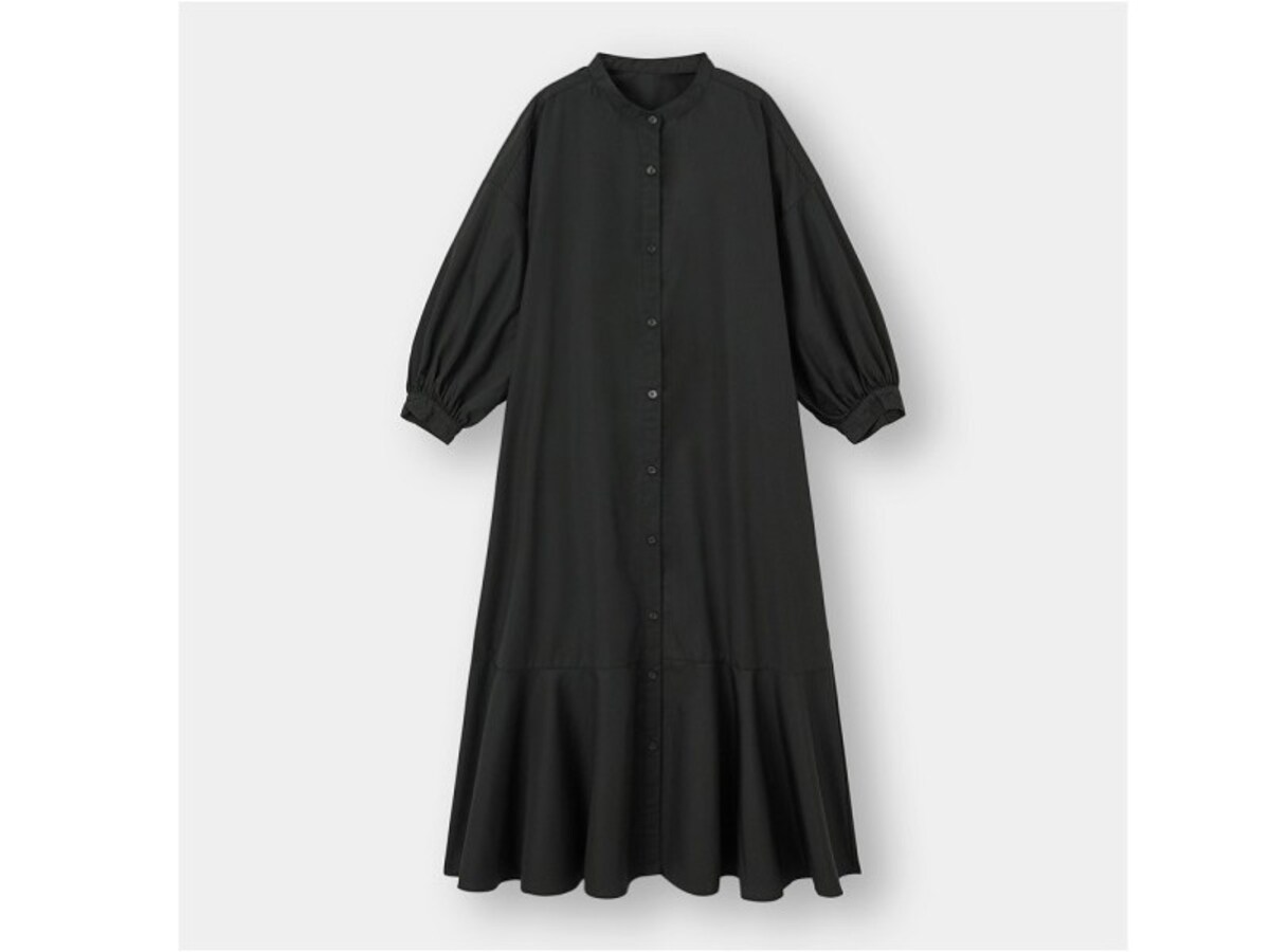GU  バンドカラーシャツワンピース  2990円（税込）