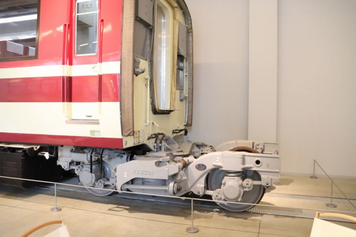 HiSEの連接台車