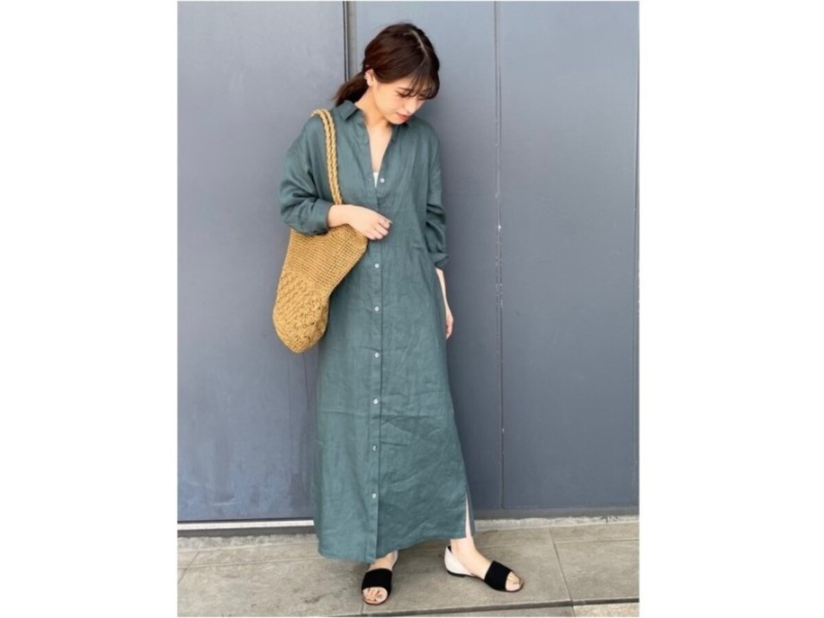 一枚でもレイヤードでも着られて羽織にもなる便利アイテム　出典：WEAR
