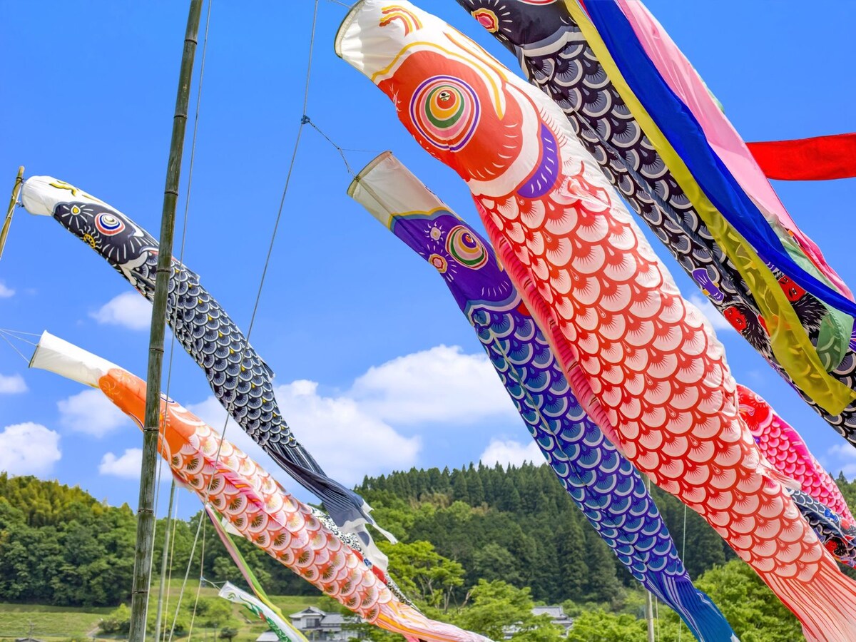 こどもの日に鯉のぼりを揚げるのはなぜ？