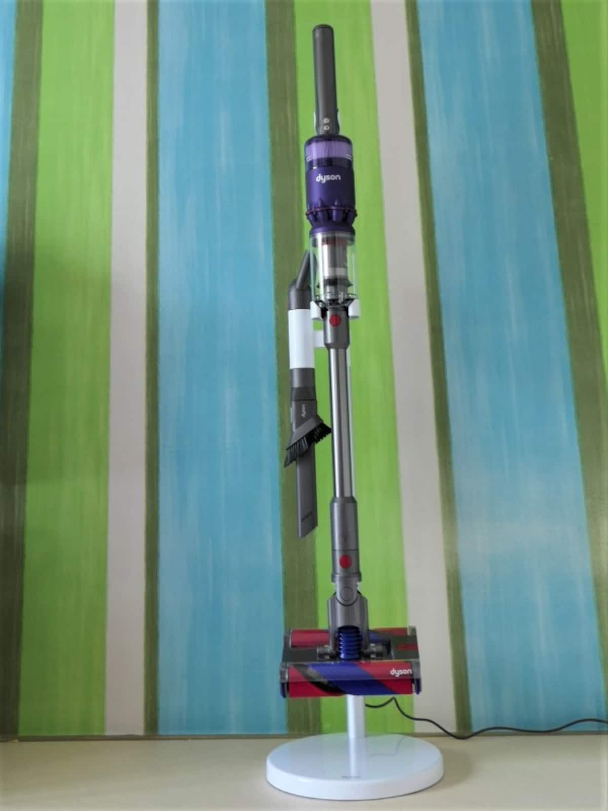 1：Dyson Omni-glide(ダイソン オムニグライド)