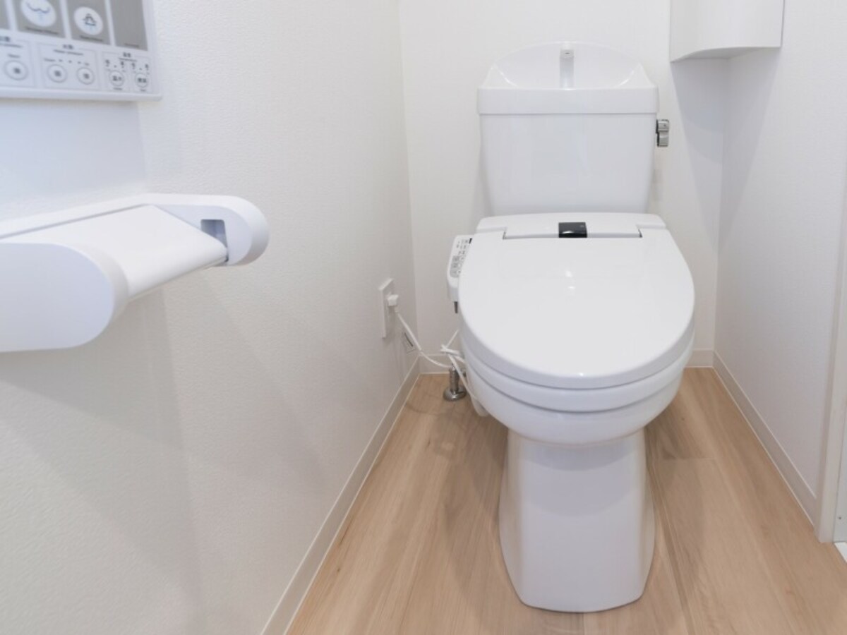 トイレの床に掃除機はかける？ かけない？