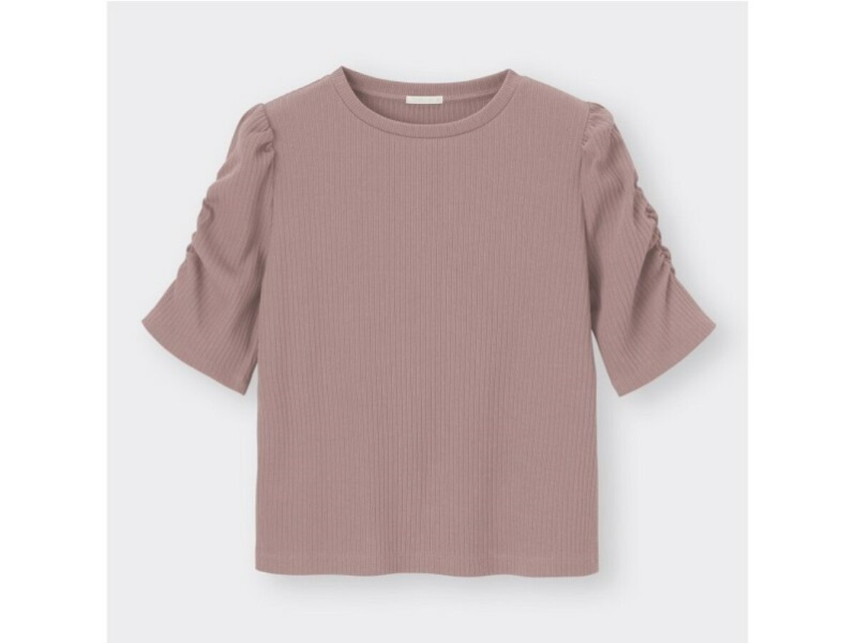 GU  リブギャザースリーブT  1490円（税込）