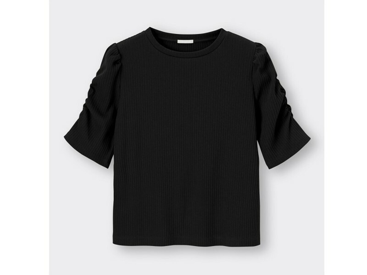 GU  リブギャザースリーブT  1490円（税込）